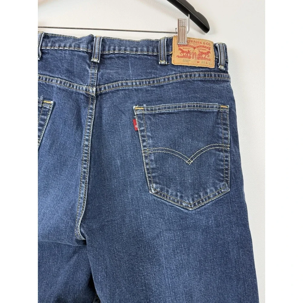 Levis 550 Jeans Mens Size 40x32 Straight Leg DARK Wash‎ Cotton Denim